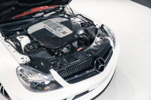 Afbeelding 23/47 van Mercedes-Benz SL 65 AMG Black Series (2010)