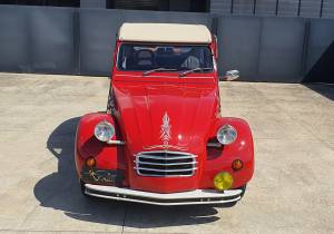 Image 2/34 of Citroën 2 CV 6 Charleston (1981)
