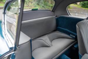 Image 43/64 of Aston Martin DB 2/4 Mk II (1957)