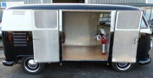 Image 7/18 of Volkswagen T1 panel van (1963)