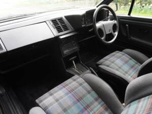Image 11/18 of Volkswagen Scirocco II GT (1990)