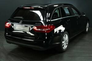Bild 2/49 von Mercedes-Benz C 220 d 4MATIC (2021)