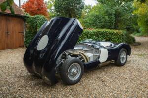 Imagen 42/50 de Realm XK 120 C (C-Type) (2022)