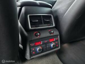 Image 20/50 of Audi Q7 4.2 FSI quattro (2006)