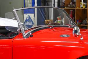 Image 11/24 of MG MGA 1500 (1959)