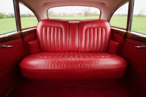 Image 20/50 of Bentley S 2 (1960)