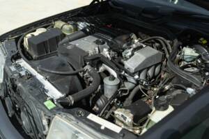 Immagine 40/44 di Mercedes-Benz 200 TE (1992)