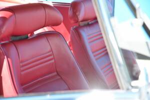 Image 8/24 of Alfa Romeo 1750 GT Veloce (1971)