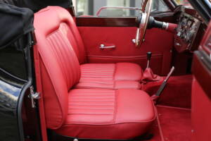 Image 24/40 de Jaguar XK 120 DHC (1953)