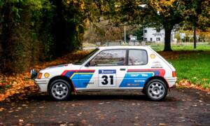 Imagen 3/44 de Peugeot 205 GTi 1.9 (1987)