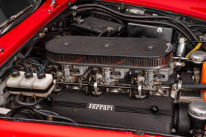 Image 24/28 of Ferrari 275 GTS (1965)
