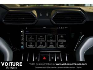 Bild 30/31 von Lamborghini Urus S (2022)