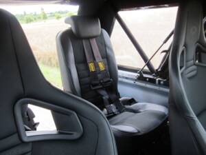 Imagen 18/19 de Land Rover Defender 90 TD4 (2008)