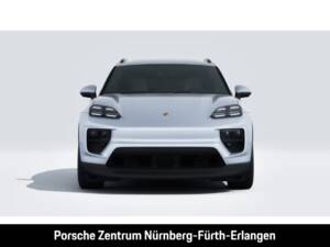 Image 6/13 of Porsche Macan 4 (2025)