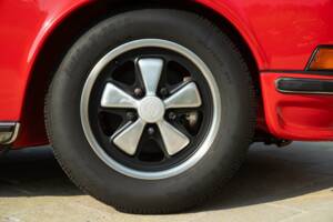 Image 25/50 de Porsche 911 2.4 S (1973)