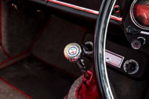 Immagine 18/36 di Alfa Romeo 2600 Spider (1963)