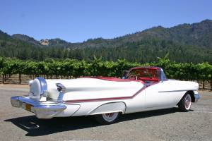 Image 3/22 of Oldsmobile 98 Starfire (1957)