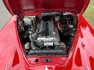 Image 11/36 of Jaguar Mk II 3.8 (1964)