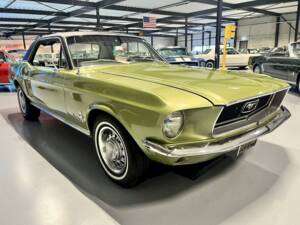 Image 4/36 of Ford Mustang 390 (1968)