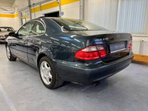 Imagen 7/16 de Mercedes-Benz CLK 430 (1999)