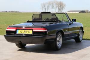 Afbeelding 13/50 van Alfa Romeo 2.0 Spider (1991)