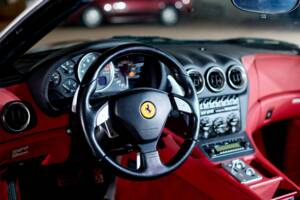 Bild 44/46 von Ferrari 575M Maranello (2003)