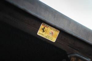 Image 22/33 of Ferrari 208 GTB Turbo (1987)