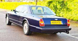 Image 14/50 of Bentley Continental R (1996)