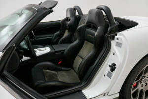 Afbeelding 6/17 van Dodge Viper SRT10 (2005)