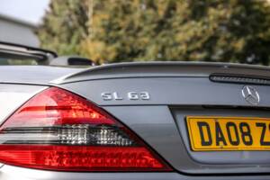 Afbeelding 8/47 van Mercedes-Benz SL 63 AMG (2008)