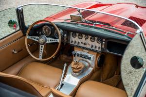Image 14/33 of Jaguar E-Type 3.8 (1964)
