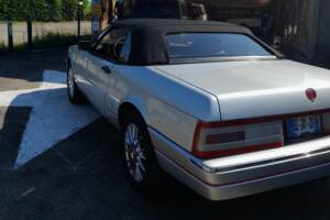 Image 8/8 de Cadillac Allanté (1990)