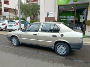 Immagine 4/50 di Alfa Romeo 33 - 1.3 S (1989)