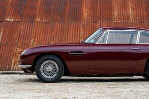 Bild 11/39 von Aston Martin DB 6 (1967)