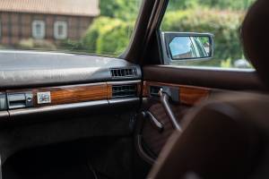 Imagen 31/50 de Mercedes-Benz 280 SE (1985)