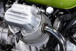 Image 36/40 of Moto Guzzi DUMMY (1973)