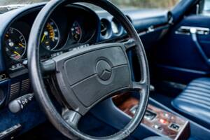 Image 22/31 of Mercedes-Benz 560 SL (1987)