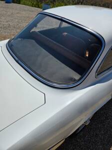 Image 13/84 of Alfa Romeo Giulia GT 1300 Junior (1968)