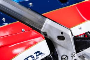 Image 25/48 of Honda DUMMY (1997)