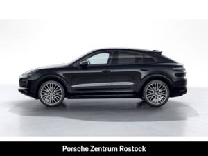 Bild 2/7 von Porsche Cayenne Coupé E-Hybrid (2022)