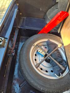 Image 27/100 of Triumph TR 6 PI (1971)