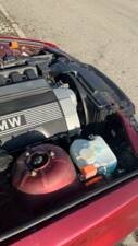 Bild 35/57 von BMW 320i (1993)