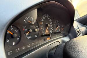 Image 12/14 of Mercedes-Benz SL 280 (1994)