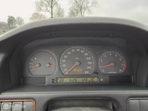 Bild 16/37 von Volvo V 70 2.5 (1997)