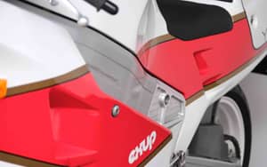 Image 49/95 of Bimota YB6 (1990)