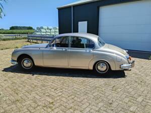 Bild 4/6 von Jaguar Mk II 2.4 (1963)
