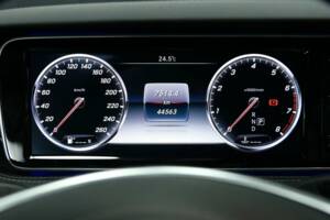 Immagine 15/30 di Mercedes-Benz SL 500 (2017)