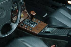 Image 50/50 of Mercedes-Benz SL 500 (1994)