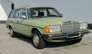 Immagine 12/55 di Mercedes-Benz 300 TD (1979)