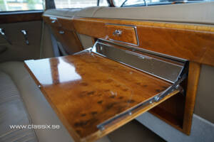 Image 29/30 of Jaguar 420 G (1970)